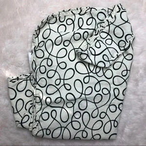 Breastfeeding Cover White  & Black Abstract Pattern